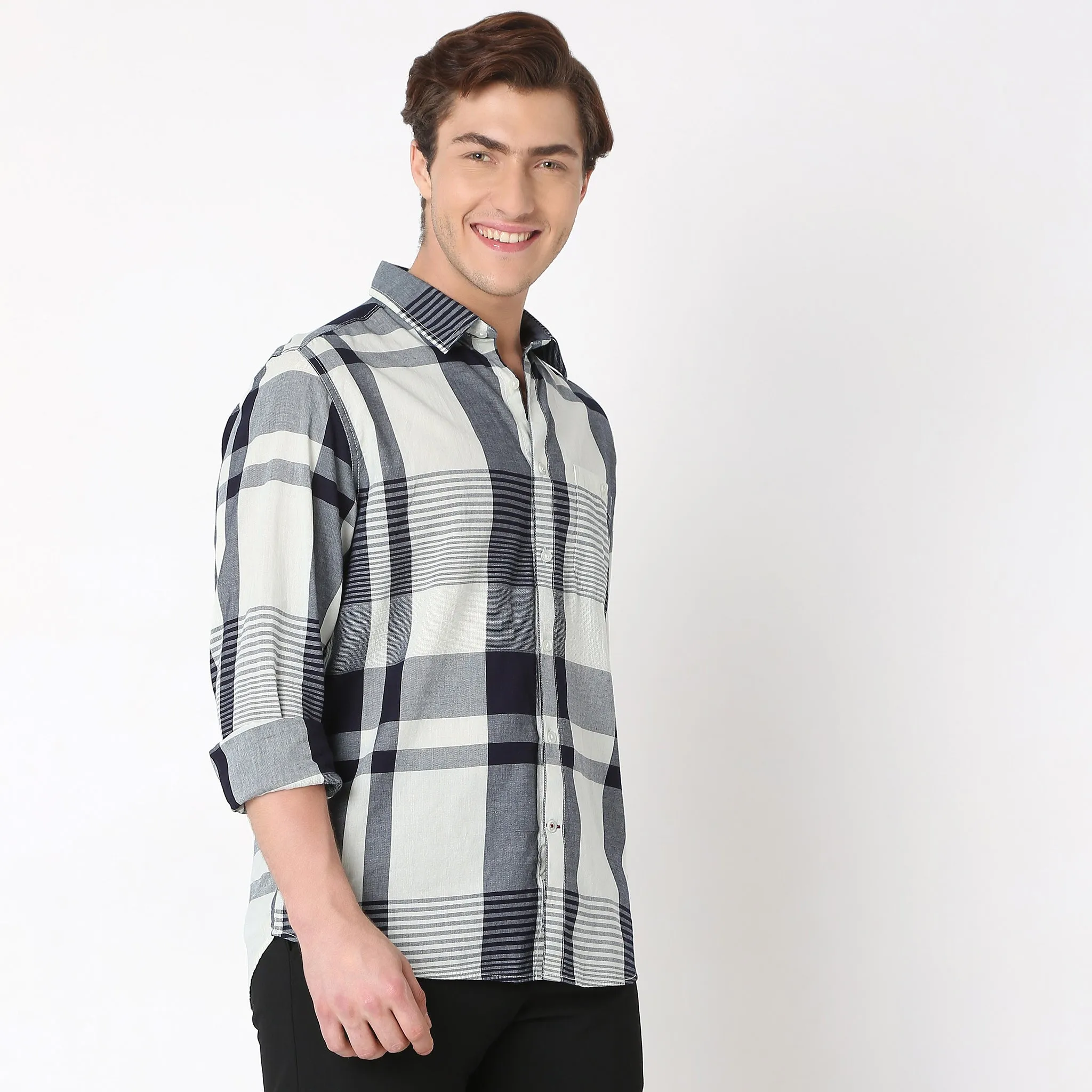 Cruiser™ Authentic Indigo Regular Fit Shirt Modern Checks Versatile combo