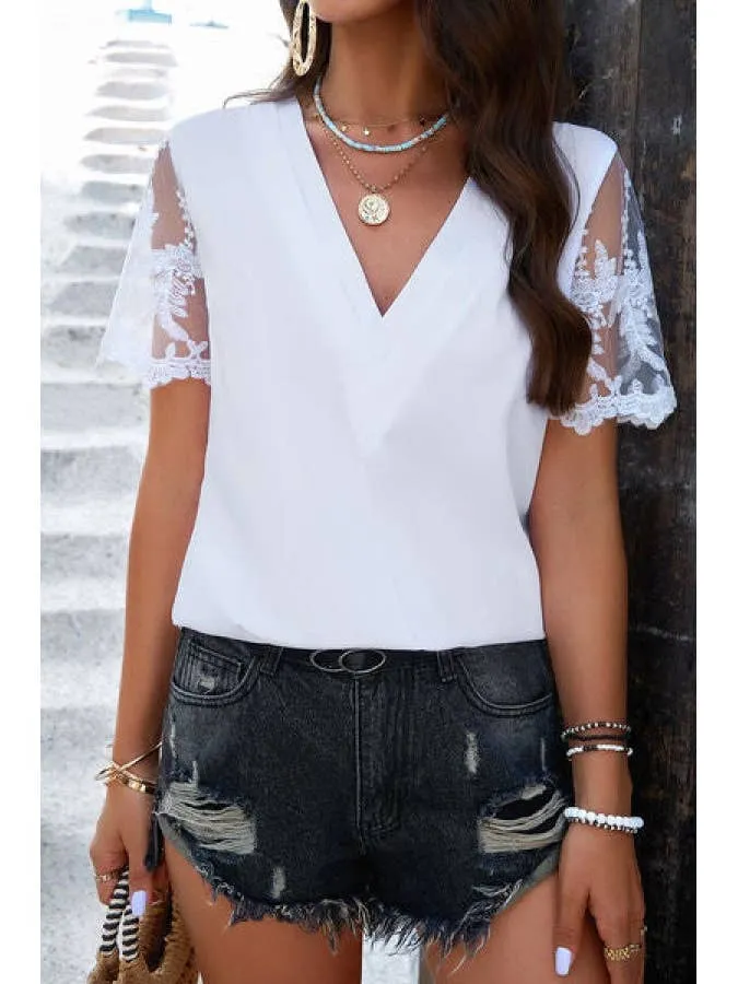 EMBROIDERED V-NECK SHORT SLEEVE TEE SHIRT