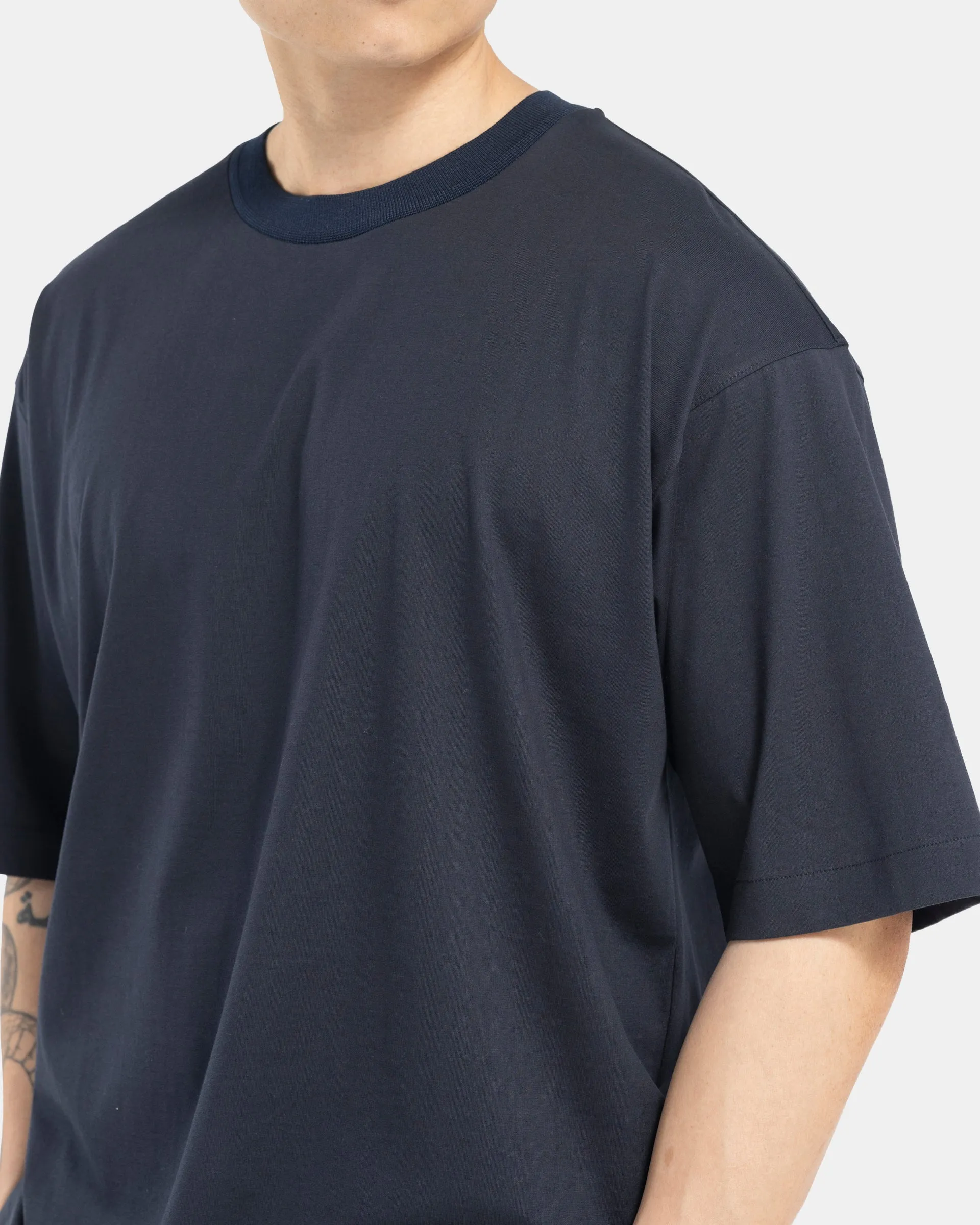 Knitted Rib T-Shirt in Black Navy