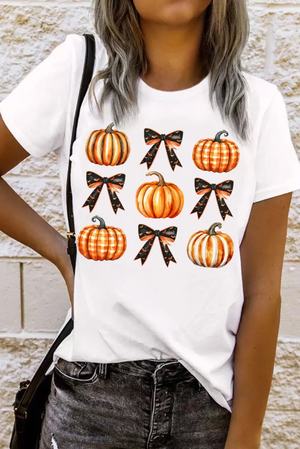 Pumpkin Round Neck Short Sleeve T-Shirt