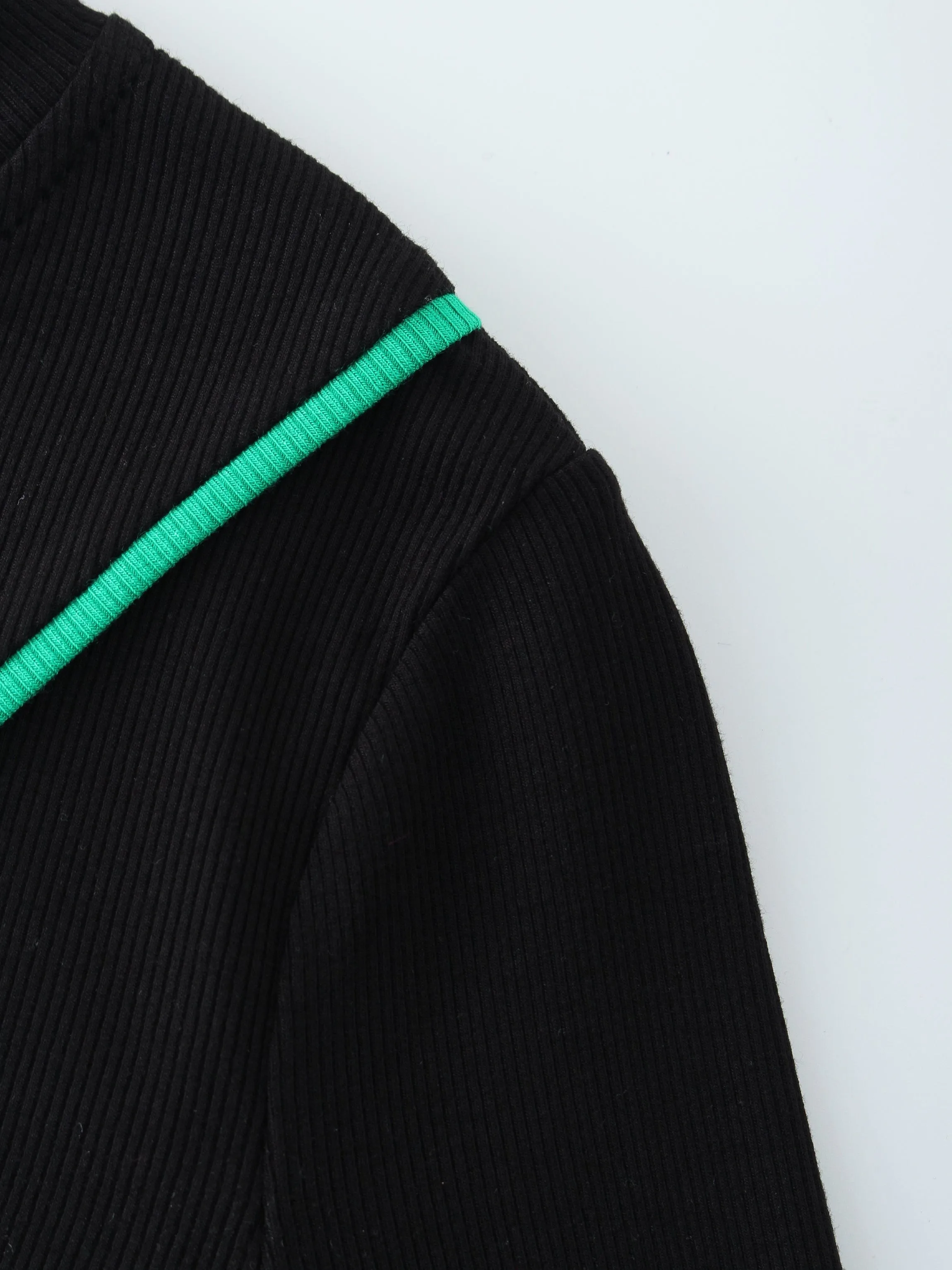 X BANDED SHIRT-BLACK/GREEN